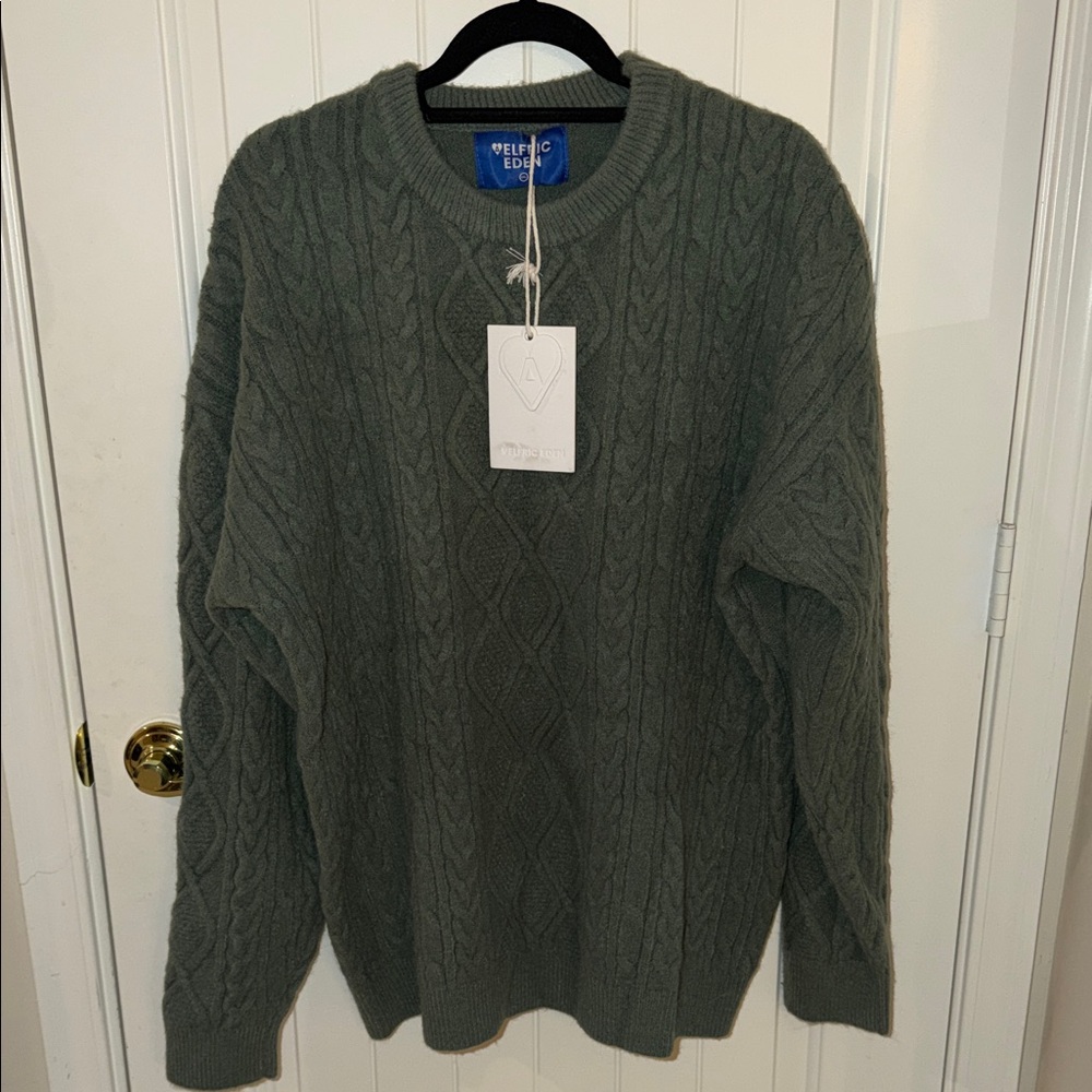 Aelfric Eden Oversized Olive Cable Knit Crewneck Sweater